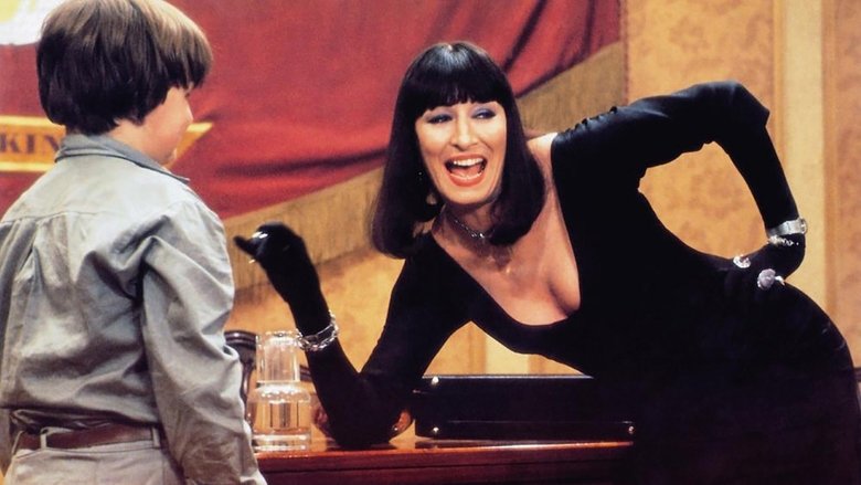 кадр из фильма Ведьмы