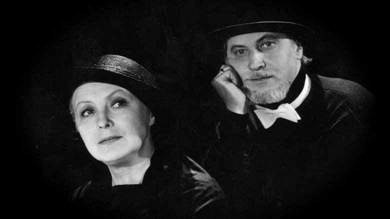 кадр из фильма Театр