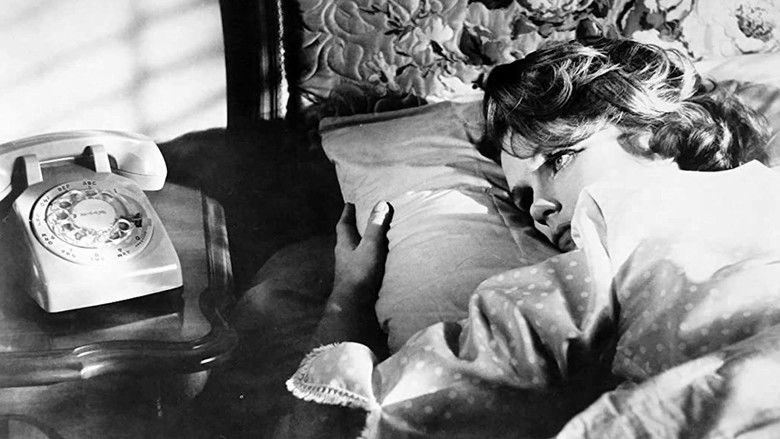 кадр из фильма Эксперимент с ужасом