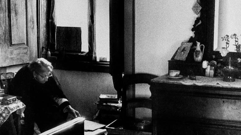 кадр из фильма E um Dia Vieram os Médicos