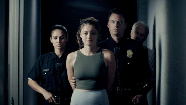 кадр из фильма LUCKY ALIEN