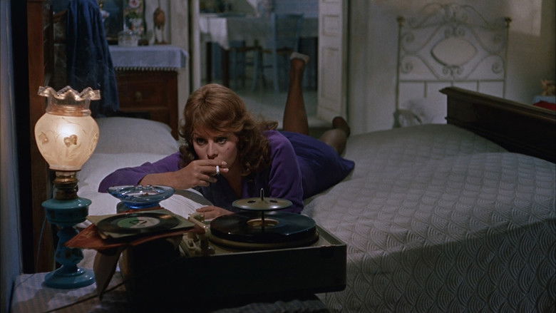 кадр из фильма Это началось в Неаполе