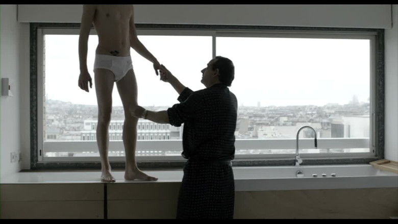 кадр из фильма Наш рай