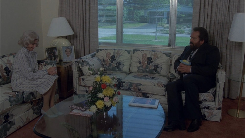 кадр из фильма Суперполицейские из Майами