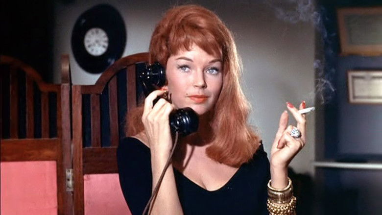 кадр из фильма Танцуй со мной