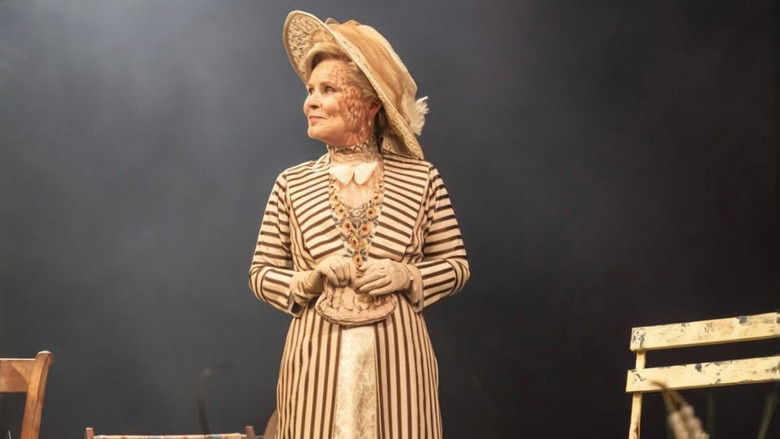 кадр из фильма National Theatre Live: Mrs. Warren's Profession