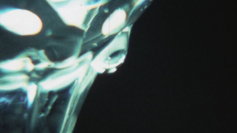 кадр из фильма 大きな石小さな夜