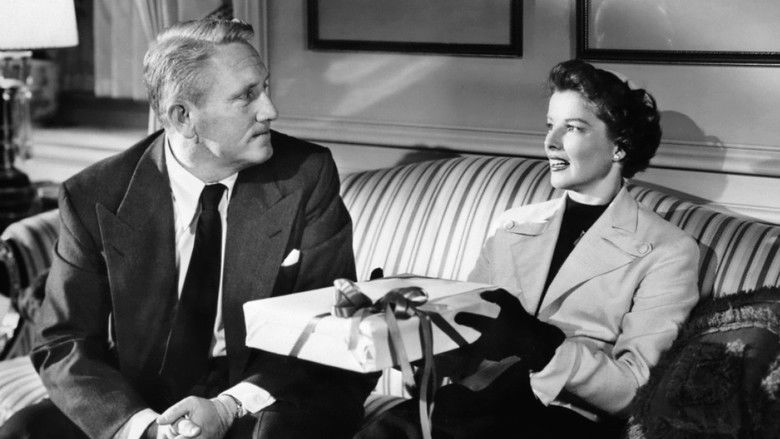 кадр из фильма Ребро Адама