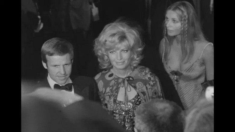 кадр из фильма Cannes 1968, révolution au palais