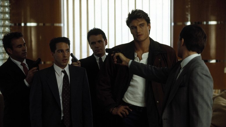 кадр из фильма Ангел тьмы