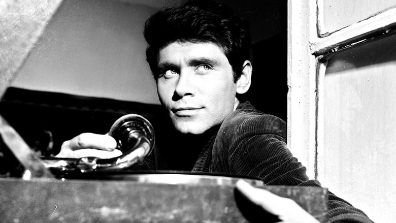 кадр из фильма Οι εχθροί