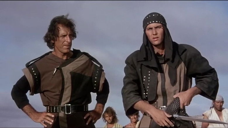 кадр из фильма Стальной рассвет