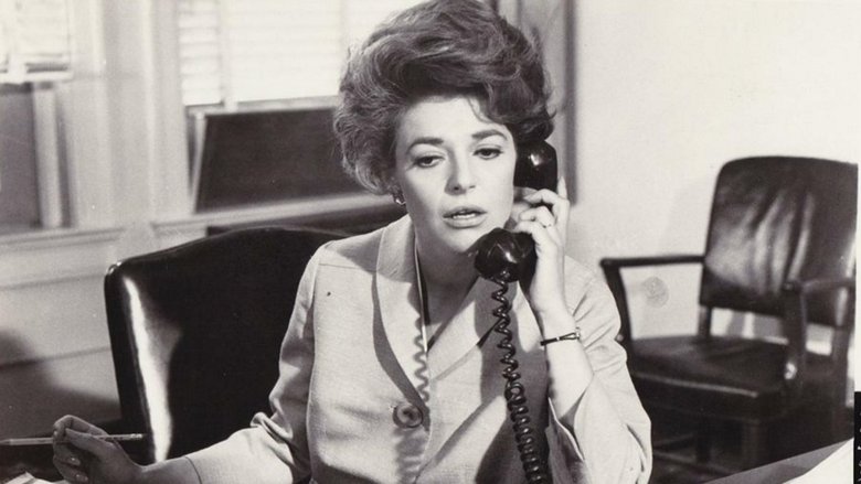 кадр из фильма Тонкая нить