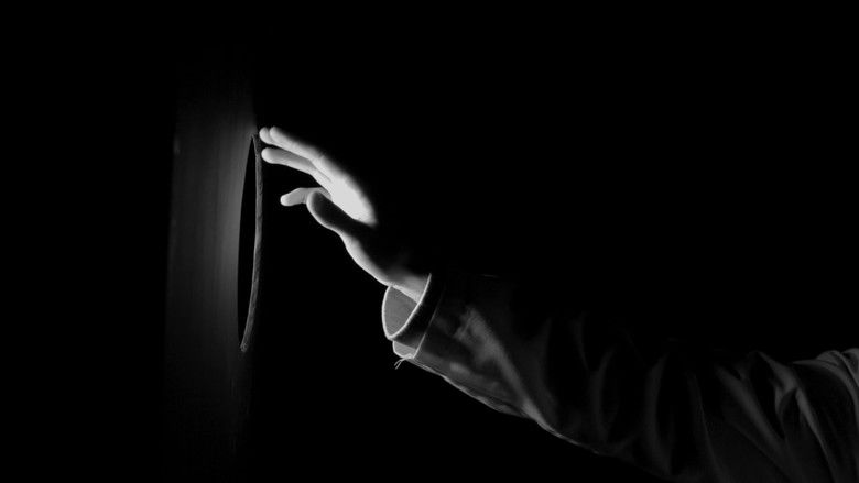 кадр из фильма El Centinela