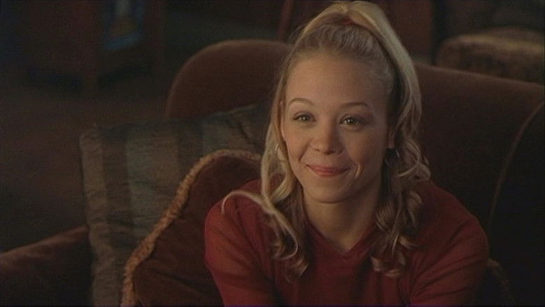 кадр из фильма Артефакт