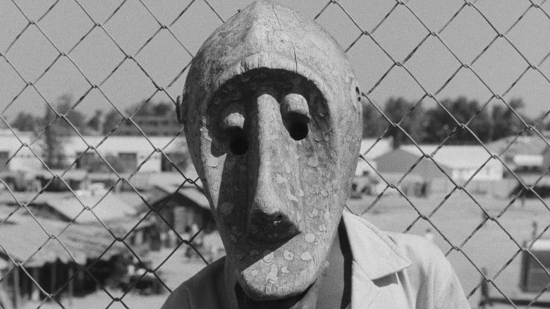 кадр из фильма Чернокожая из...