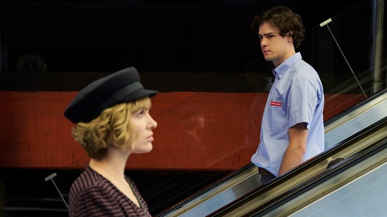 кадр из фильма Первый снег лета