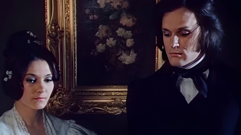 кадр из фильма Красное и черное