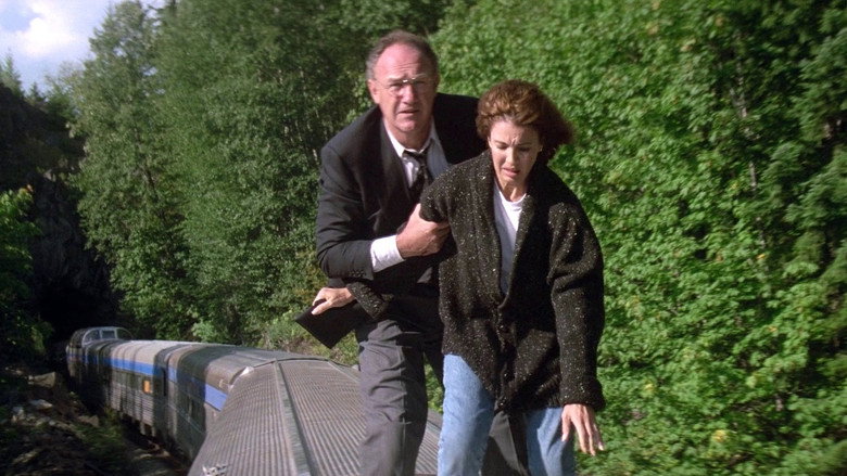 кадр из фильма Узкая грань