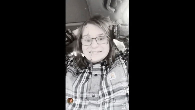 кадр из фильма The Life of a Satire Influencer