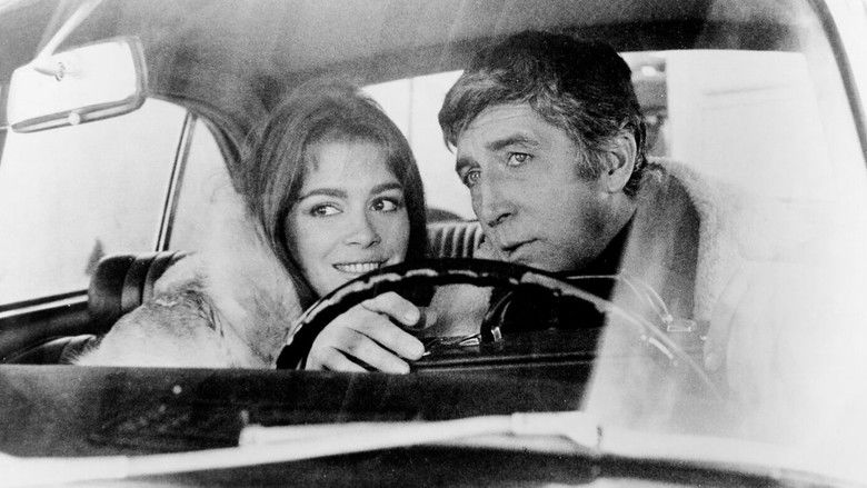 кадр из фильма Night of the Dark Full Moon