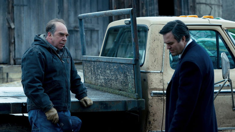 кадр из фильма Тёмные воды