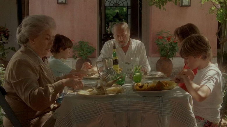 кадр из фильма El verano del potro