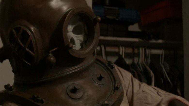 кадр из фильма Killer Waves