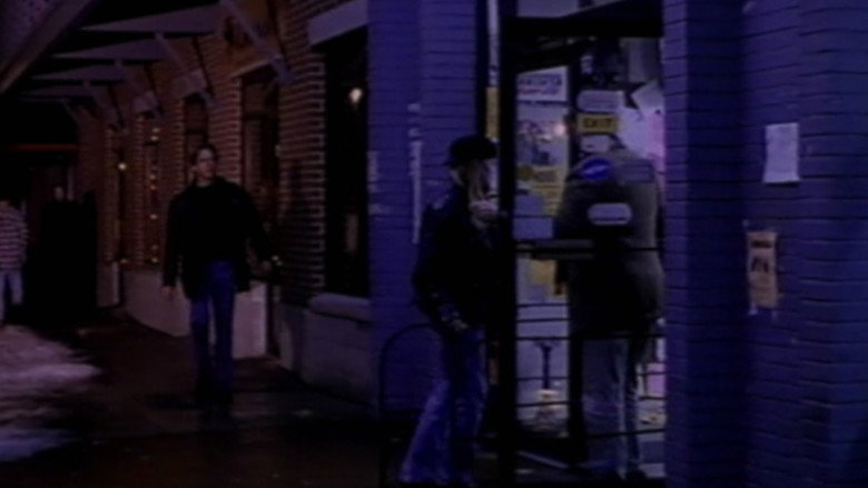 кадр из фильма Cover Story