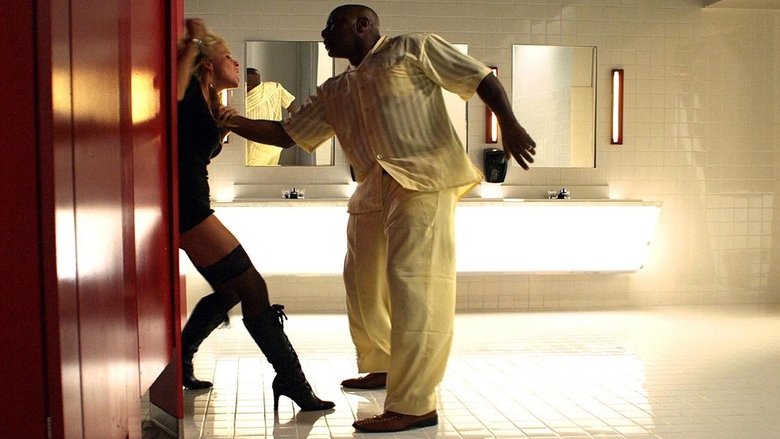 кадр из фильма Юлия Икс