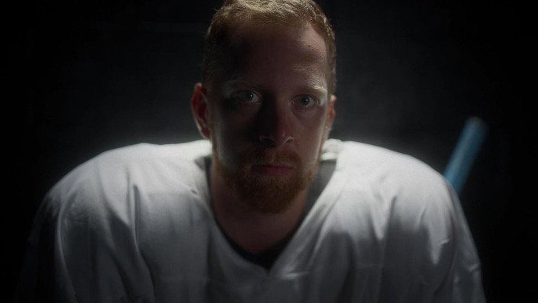 кадр из фильма The Hockey Player