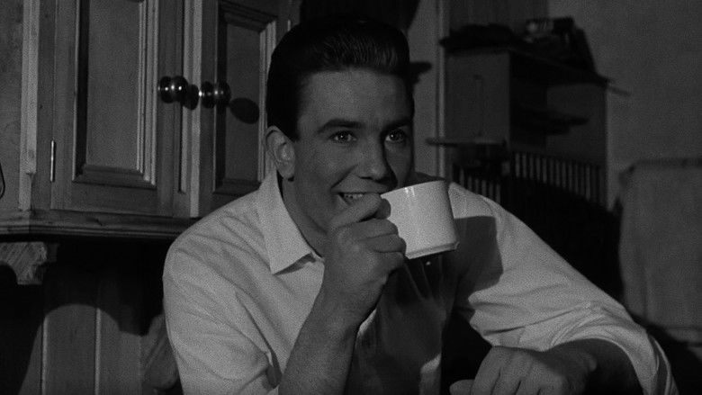 кадр из фильма Night Must Fall