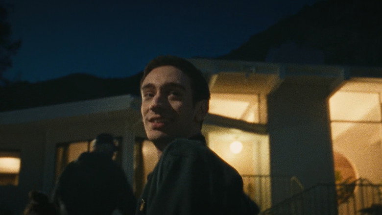 кадр из фильма Прилипала