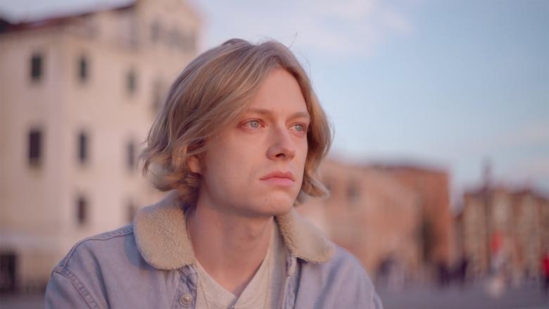 кадр из фильма Одиночество в Венеции