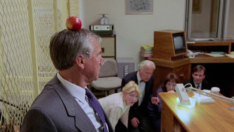 кадр из фильма Рыбка по имени Ванда