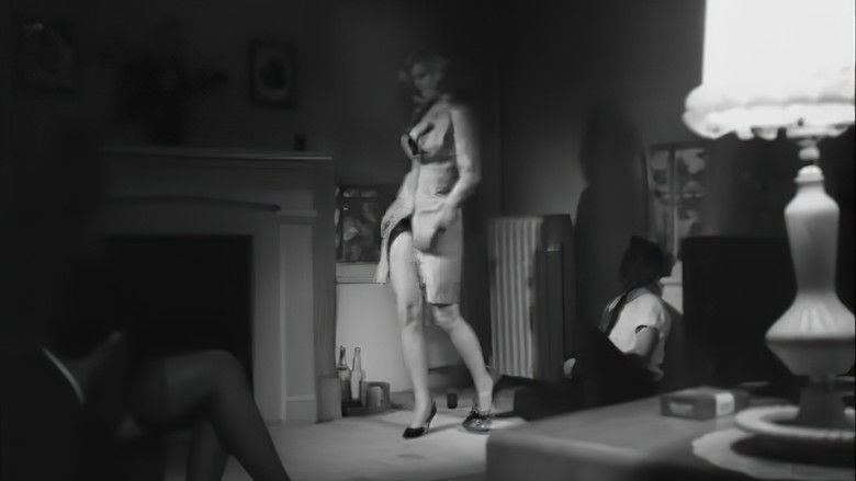 кадр из фильма My Body Hungers