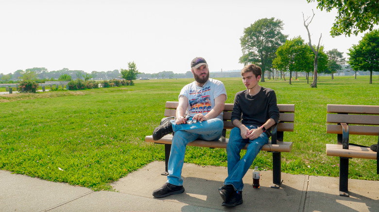 кадр из фильма No One Carbs Alone