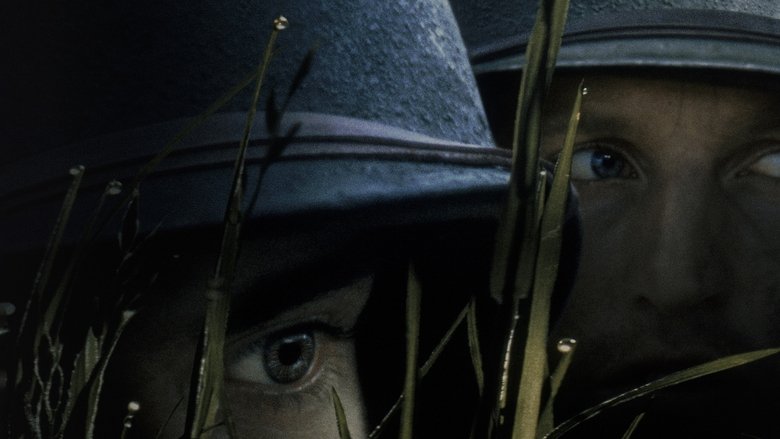 кадр из фильма Тонкая красная линия