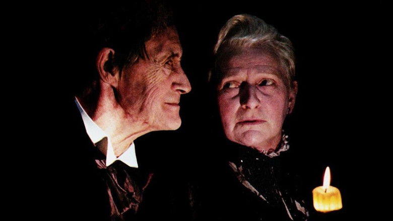 кадр из фильма Дом длинных теней