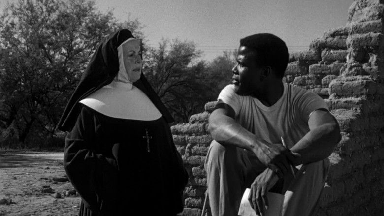 кадр из фильма Полевые лилии