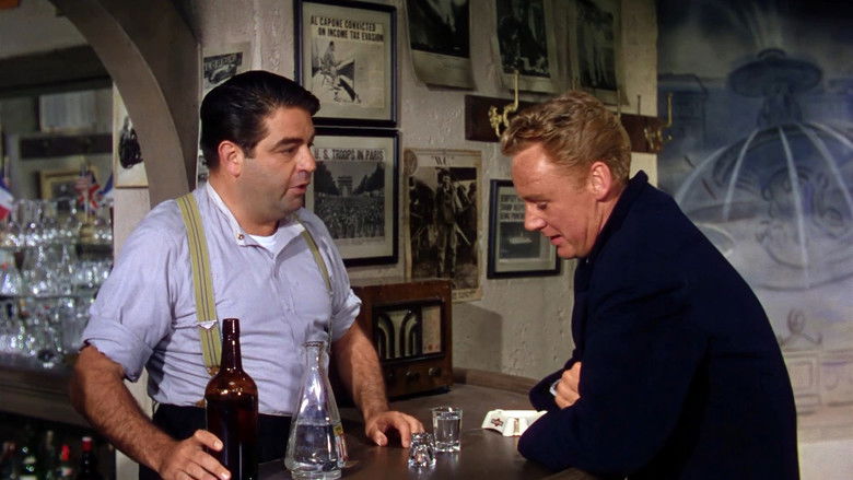 кадр из фильма Последний раз, когда я видел Париж