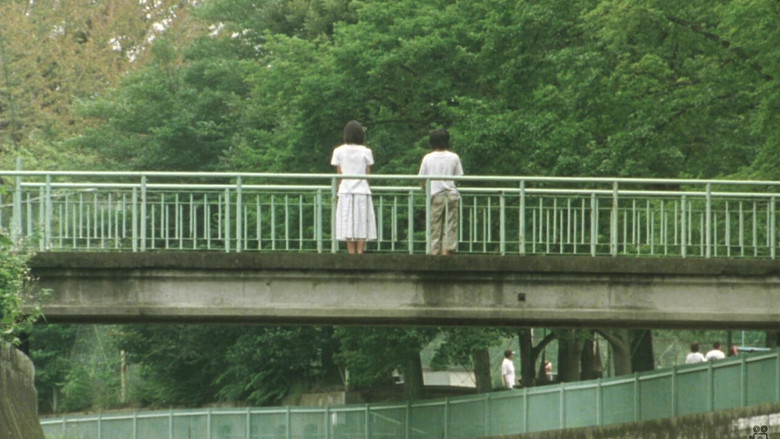 кадр из фильма Никто не узнает