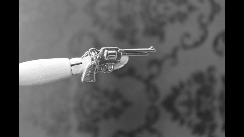 кадр из фильма Minha Casa Está Cheia de Estranhos