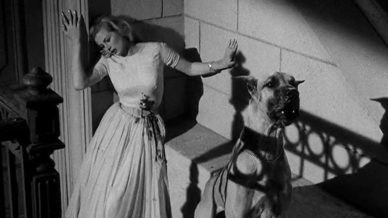 кадр из фильма Screaming Mimi