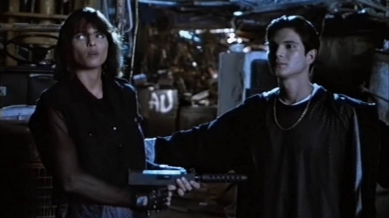 кадр из фильма Вольный охотник