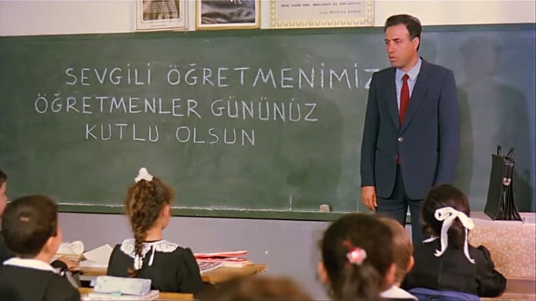 кадр из фильма Öğretmen