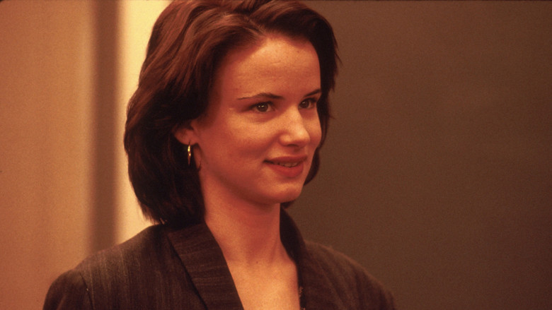 кадр из фильма Мужья и жены