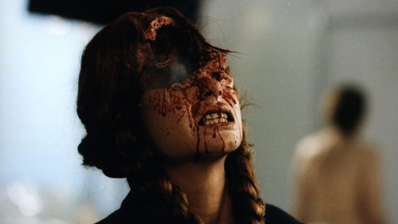 кадр из фильма Седьмые врата ада