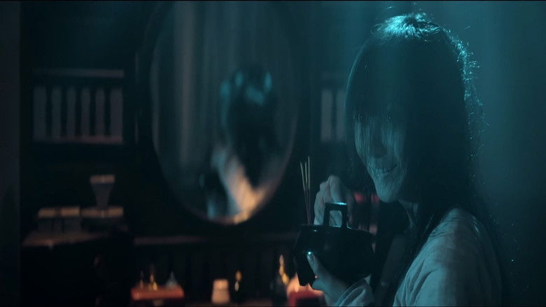 кадр из фильма 民间摆渡人