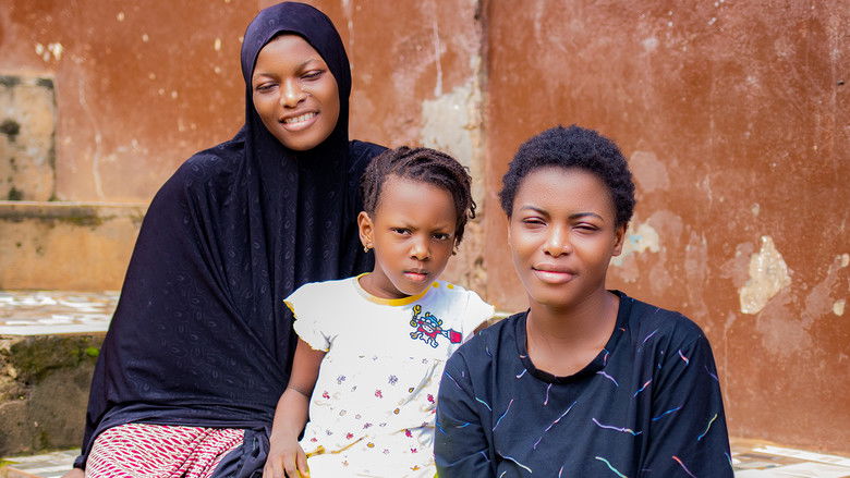 кадр из фильма Sisterhood